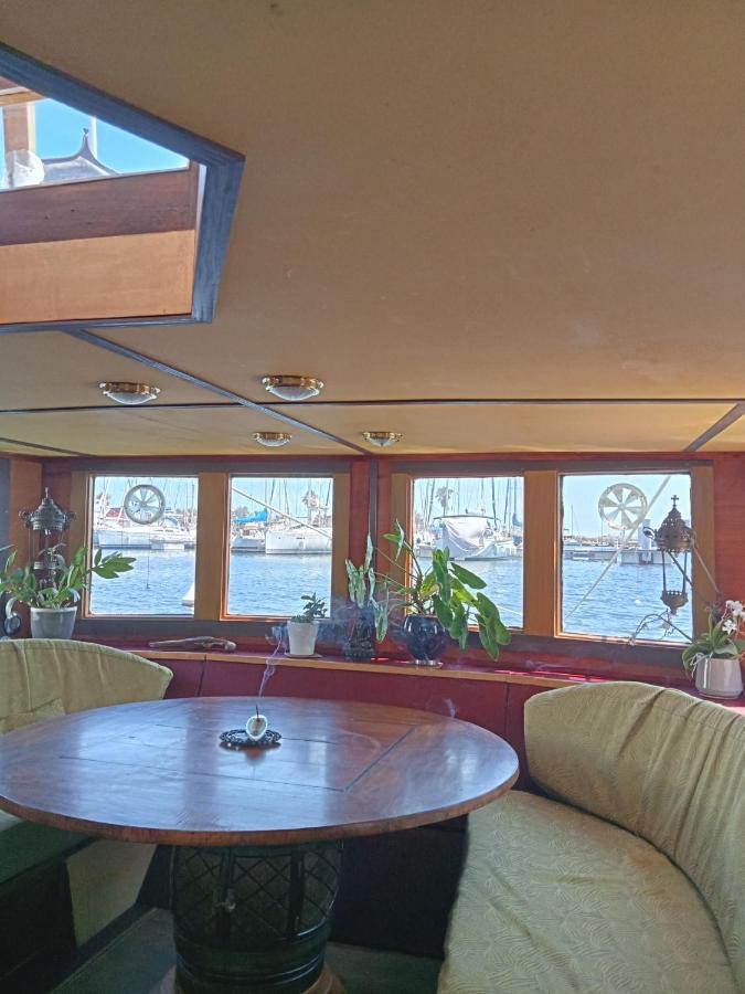 ホテル Bateau De Pirates グリュイッサン エクステリア 写真