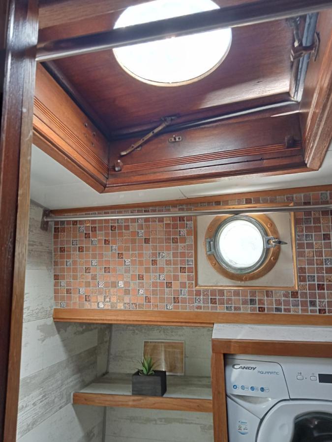 ホテル Bateau De Pirates グリュイッサン エクステリア 写真