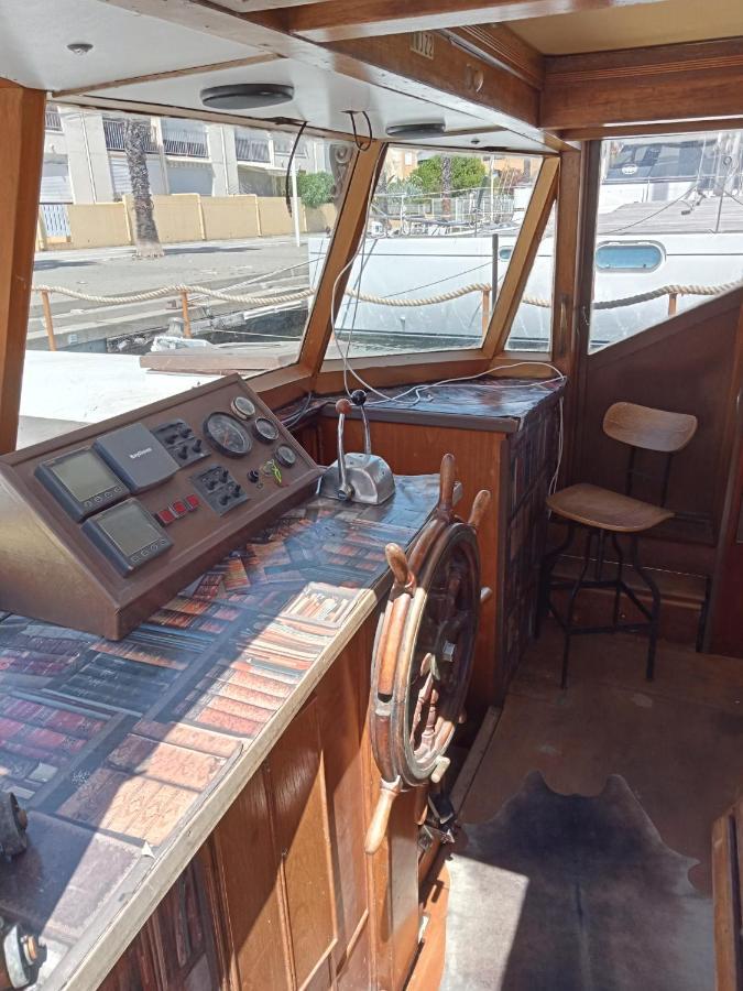 ホテル Bateau De Pirates グリュイッサン エクステリア 写真