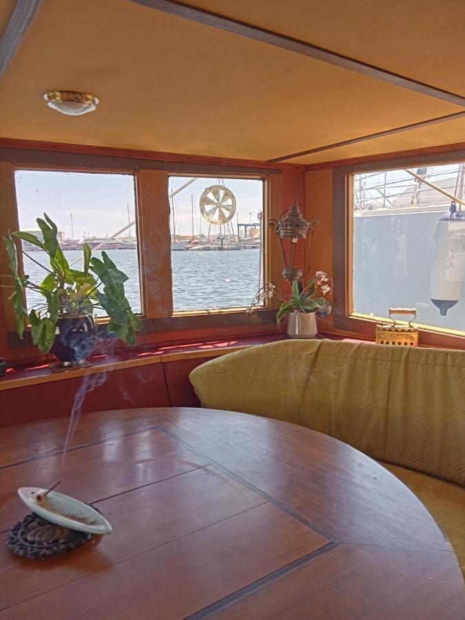 ホテル Bateau De Pirates グリュイッサン エクステリア 写真